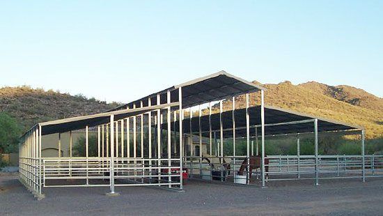 raised aisle open air horse barn : your horse will prefer it